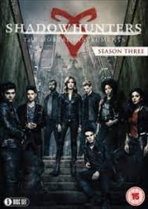 Katherine Mcnamara / Dominic Sherwood / Alberto Rosende - Shadowhunters Season 3